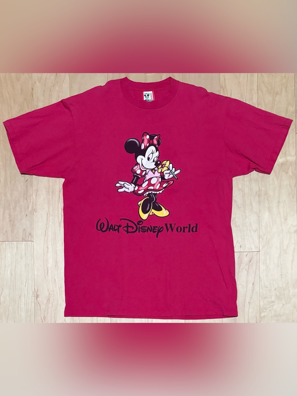 Vintage Walt Disney World Minnie Mouse T-Shirt Pink Flower Made in USA XL